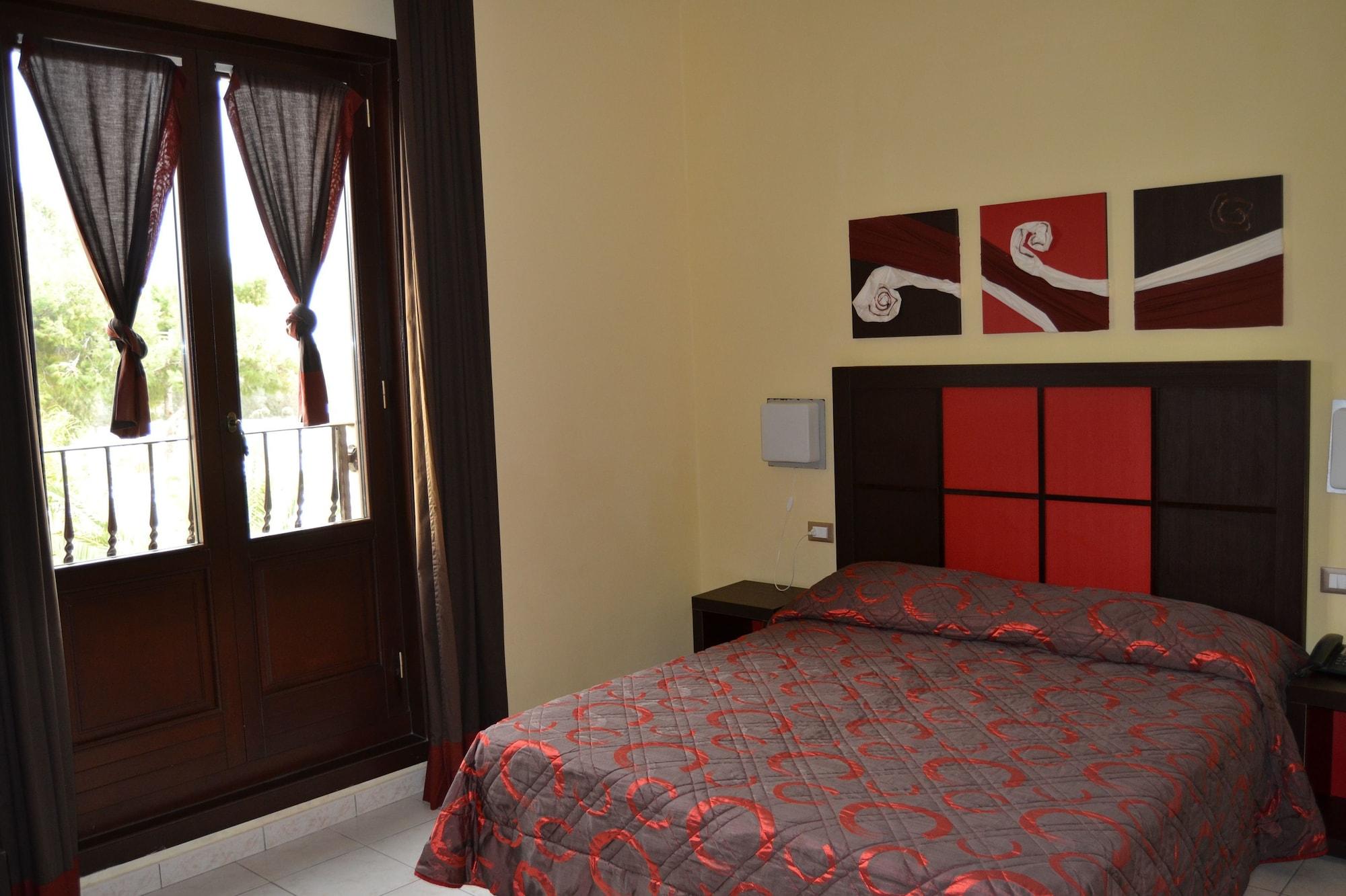 Resort Villa Hermosa Porto Cesareo Exterior photo